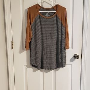 5/$30 SALE! Womens Baseball Tee NWOT (W5)